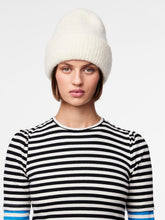 Ladda upp bild till gallerivisning, model_shot-front