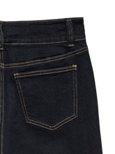 Ladda upp bild till gallerivisning, pack_shot-back