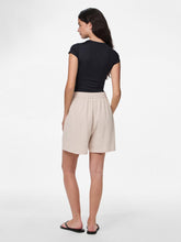 Ladda upp bild till gallerivisning, model_shot-back