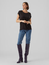 Ladda upp bild till gallerivisning, VMAVA T-Shirt - Black