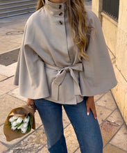 Ladda upp bild till gallerivisning, PCBERIT Jacket - Trench Coat
