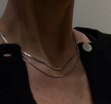 Ladda upp bild till gallerivisning, PCBINA Necklace - Silver Colour
