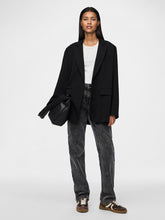 Ladda upp bild till gallerivisning, model_shot-detail
