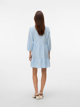 Ladda upp bild till gallerivisning, model_shot-back
