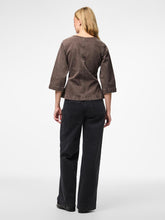 Ladda upp bild till gallerivisning, model_shot-back

