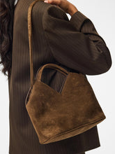 Ladda upp bild till gallerivisning, model_shot-front_full
