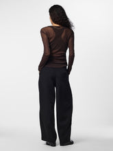 Ladda upp bild till gallerivisning, model_shot-back
