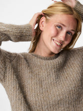 Ladda upp bild till gallerivisning, model_shot-detail
