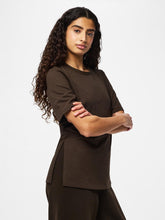 Ladda upp bild till gallerivisning, model_shot-front
